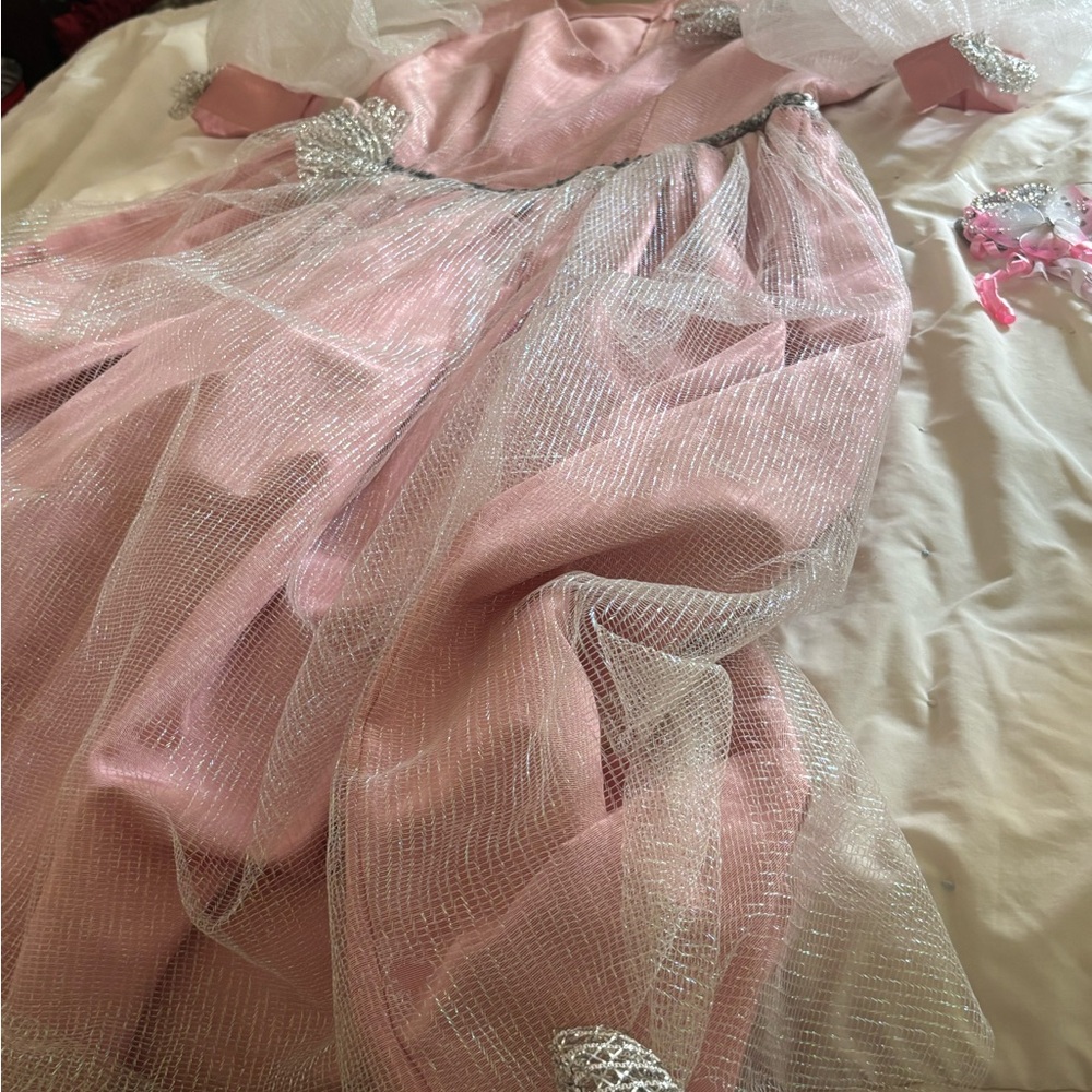 Wizard of Oz, Glenda the Good Witch Costume - Picture 4 of 11